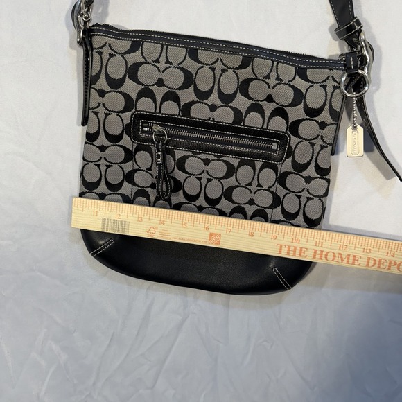 Coach Signature Soft Slim Duffle Shoulder Bag Gray & Black Y2K Crossbody 9362 - Picture 4 of 11